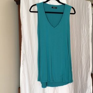 100% cotton Michael Lauren sleeveless tunic top